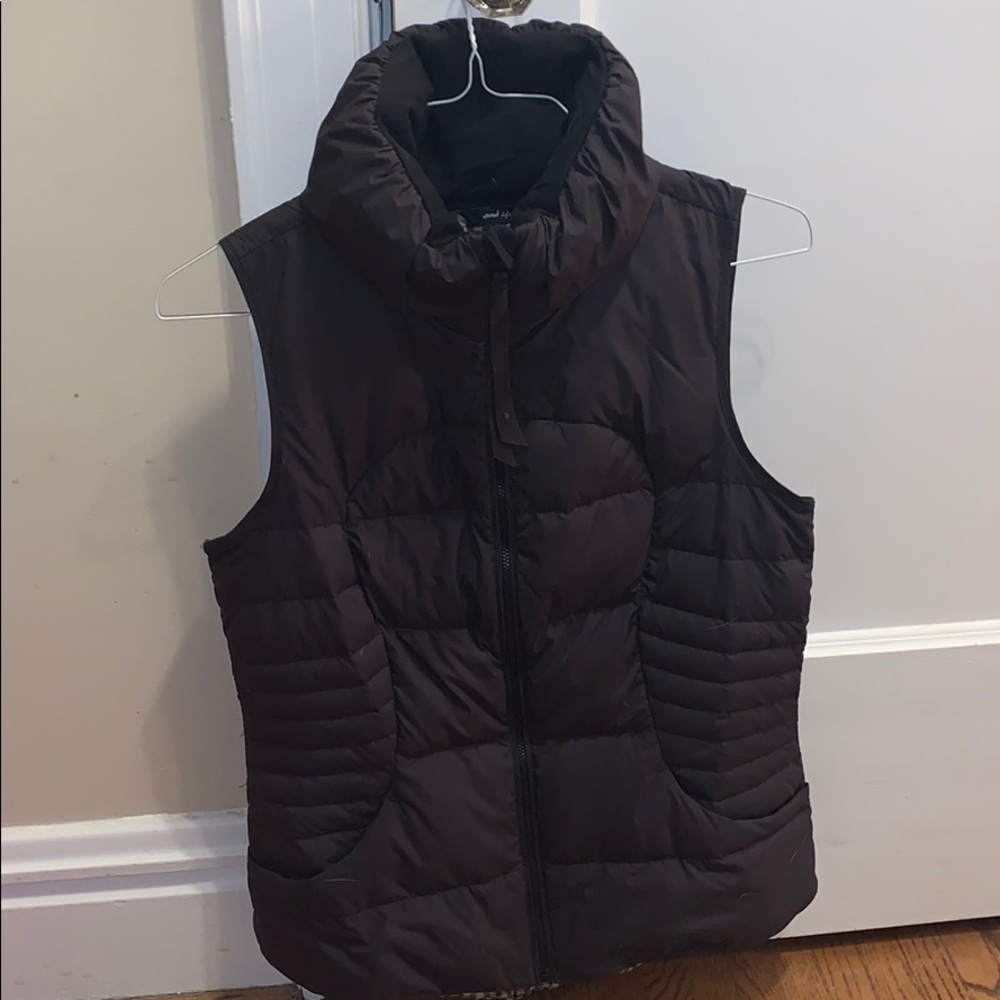 Lululemon puffy vest